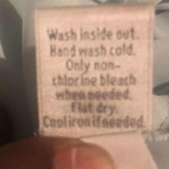 Lauren Conrad blue sleeveless top w/ pearl collar - Picture 14 of 15